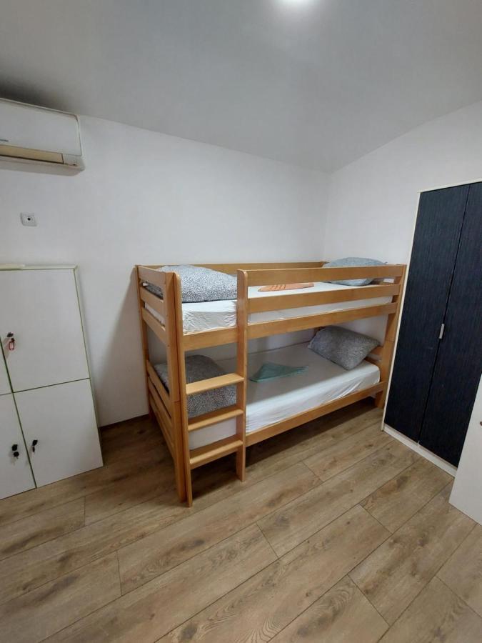 Hostel Inn Downtown Belgrado Buitenkant foto