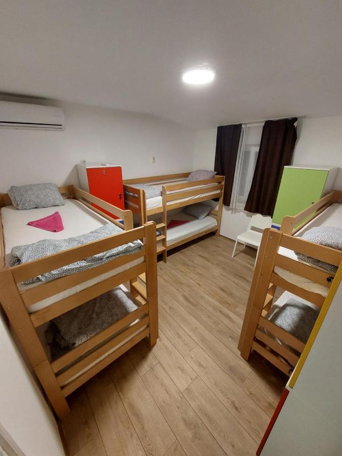 Hostel Inn Downtown Belgrado Buitenkant foto