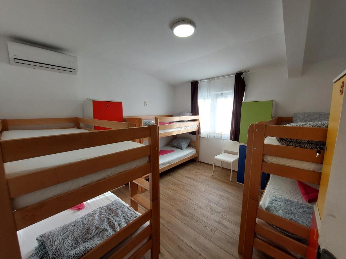 Hostel Inn Downtown Belgrado Buitenkant foto