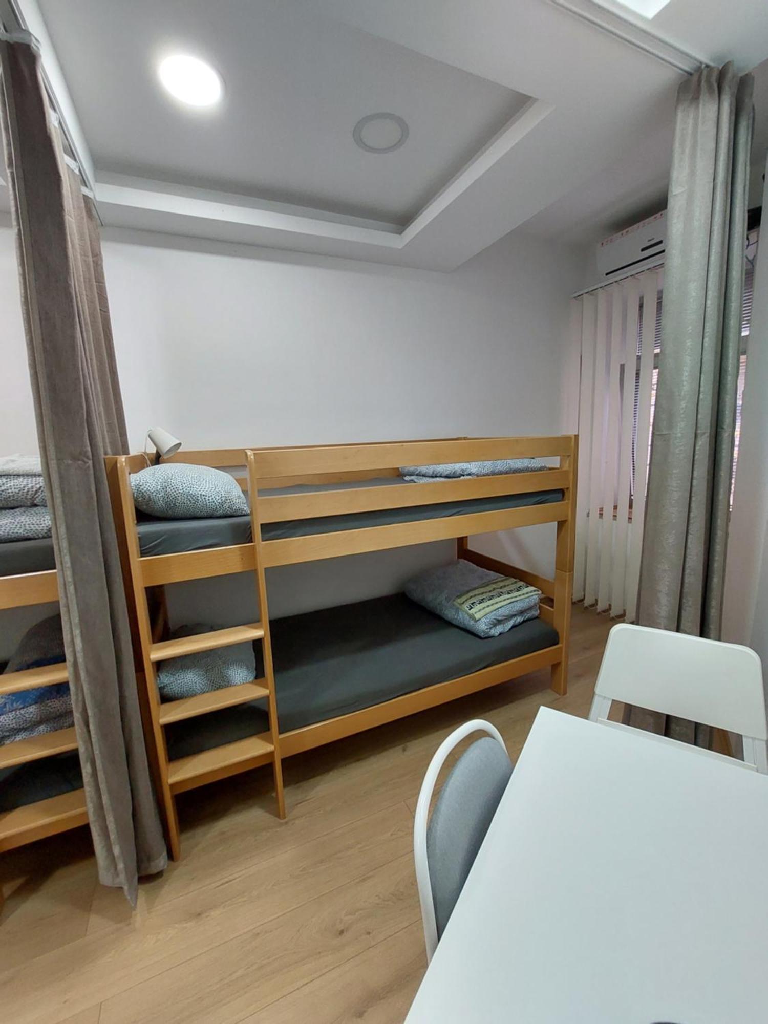 Hostel Inn Downtown Belgrado Buitenkant foto