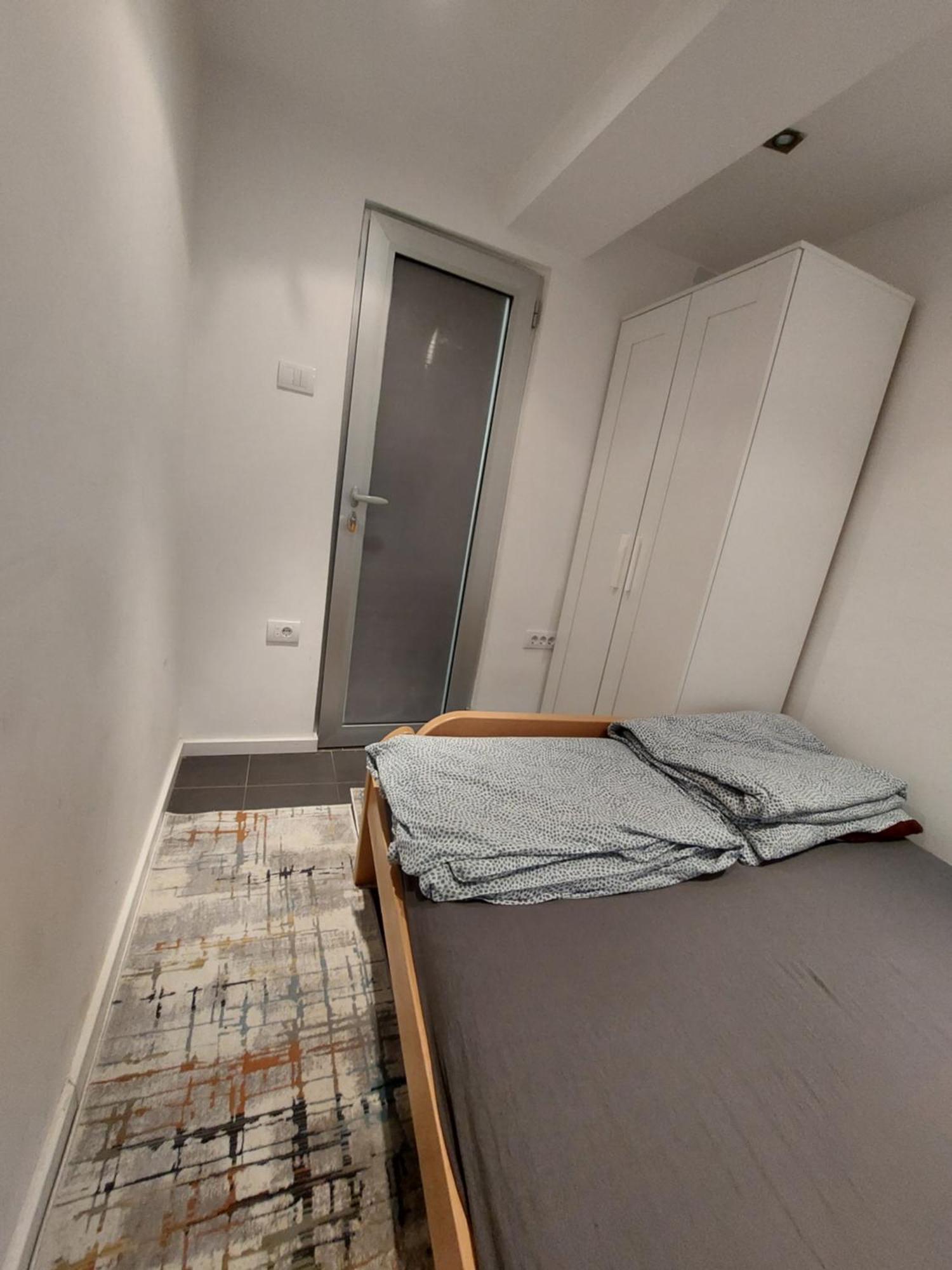 Hostel Inn Downtown Belgrado Buitenkant foto